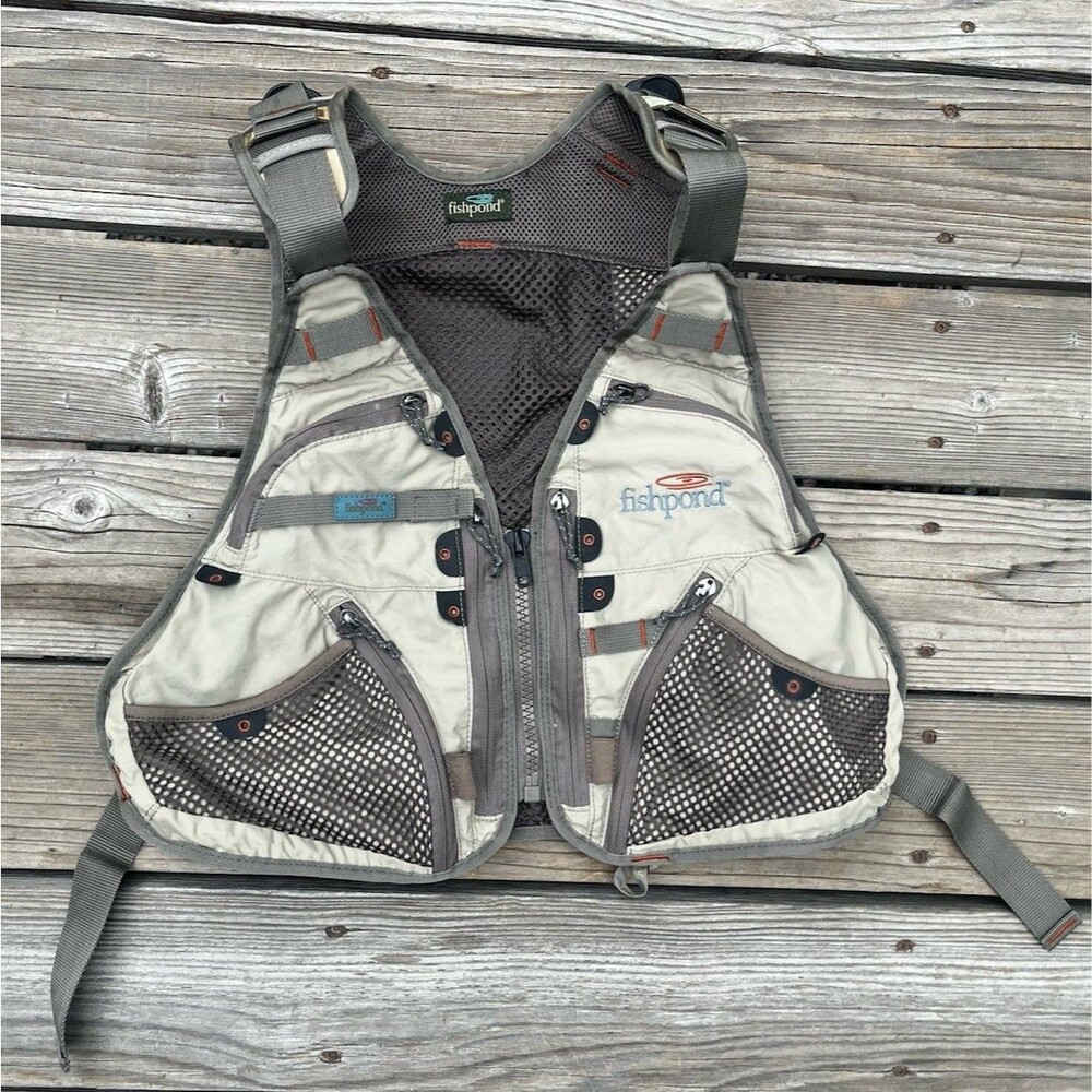 Fishpond Flint Hills Men's One Size Nylon/Mesh Fishing Vest Outdoors Pockets